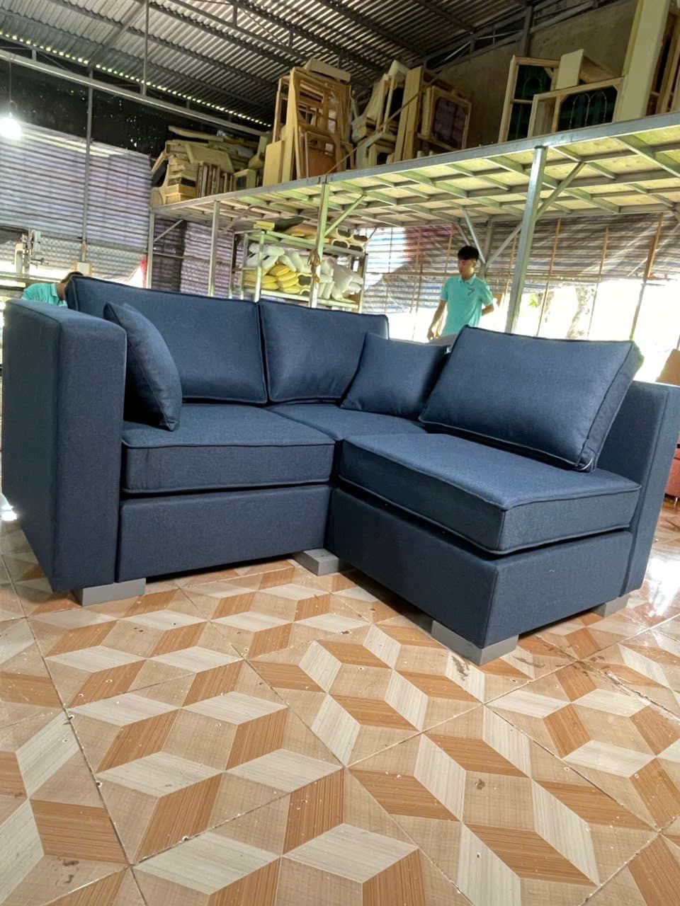 Sofa Module Cho Phòng Trọ Thuê Ngắn Hạn: Có Đáng Đầu Tư?